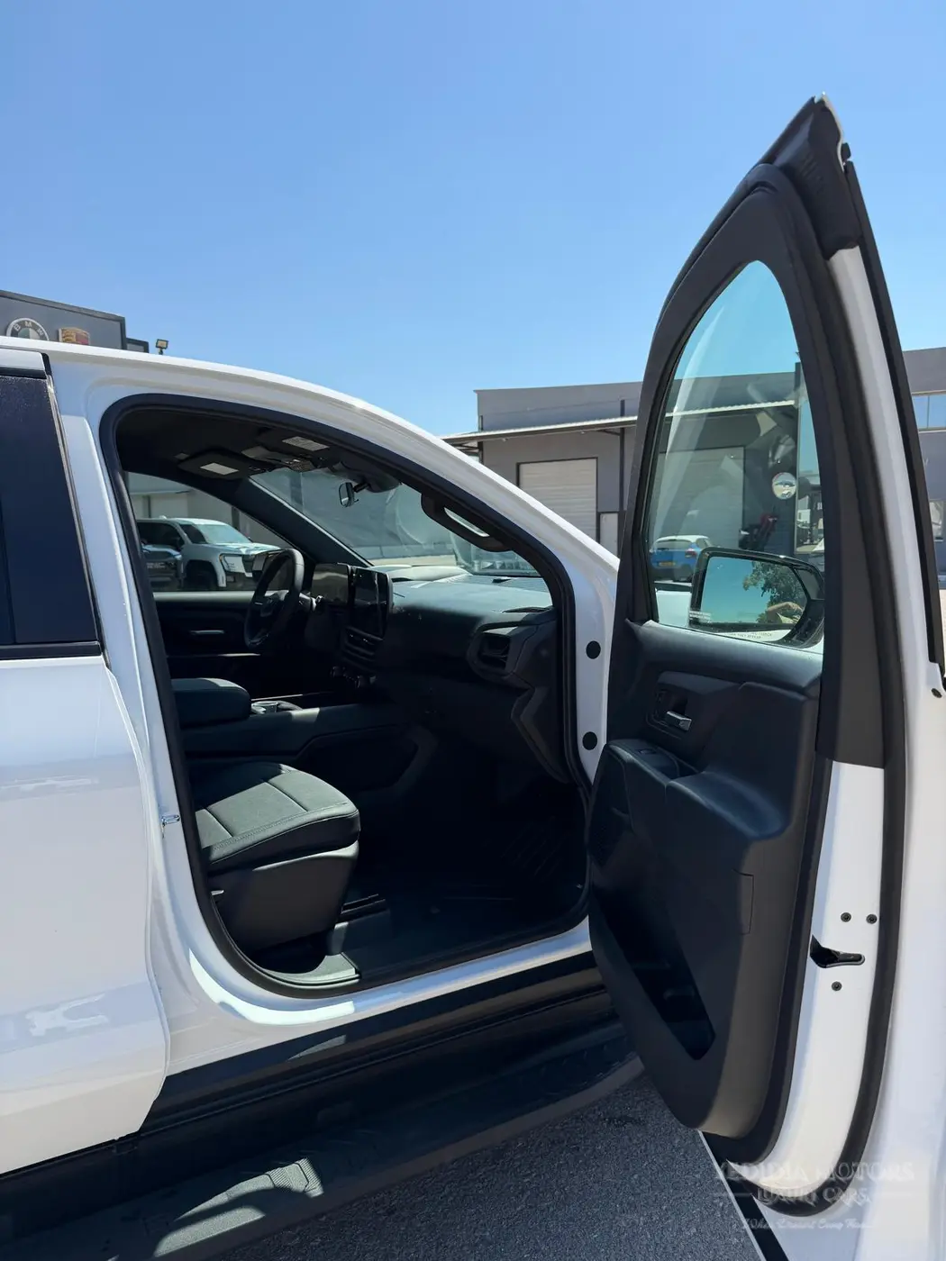 GMC SIERRA EV ELEVATION PREMIUM ER 18 2026 — תמונה 3