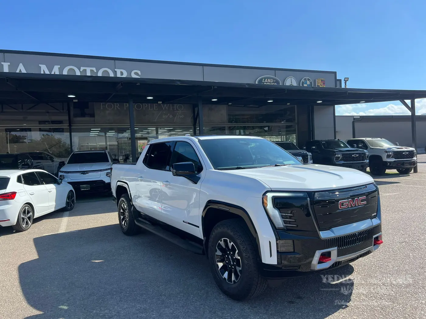 GMC SIERRA EV AT4 PREMIUM ER 2026 — תמונה 1