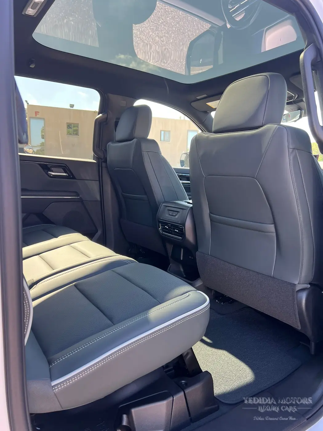 GMC SIERRA EV AT4 PREMIUM ER 2026 — תמונה 8