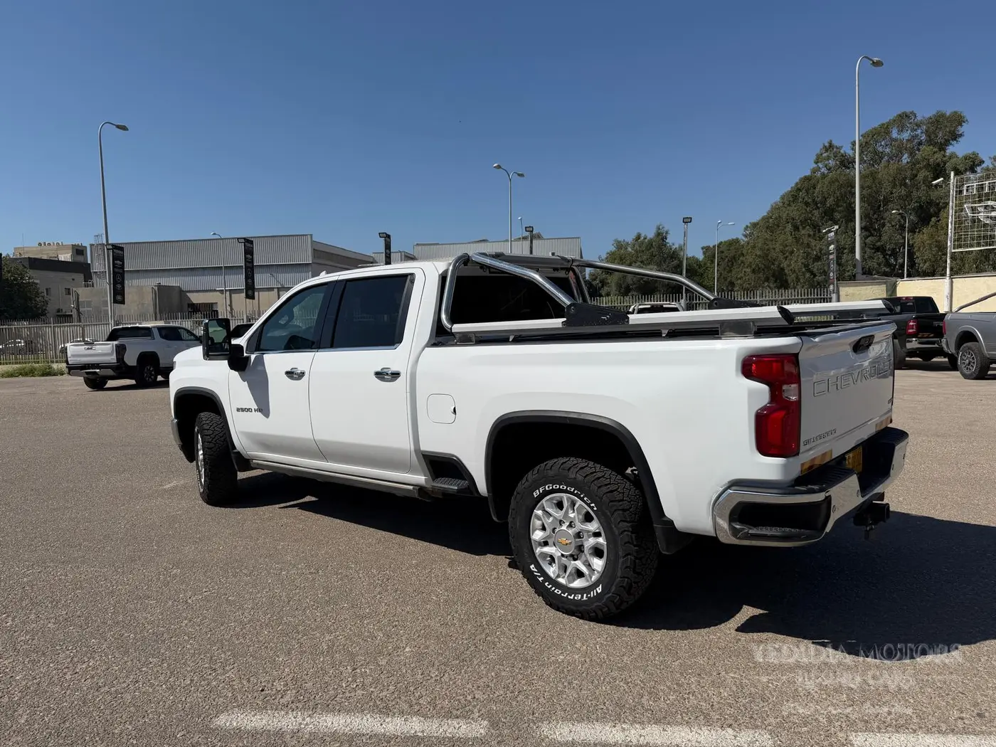 CHEVROLET SILVERADO LTZ + 2021 — תמונה 15