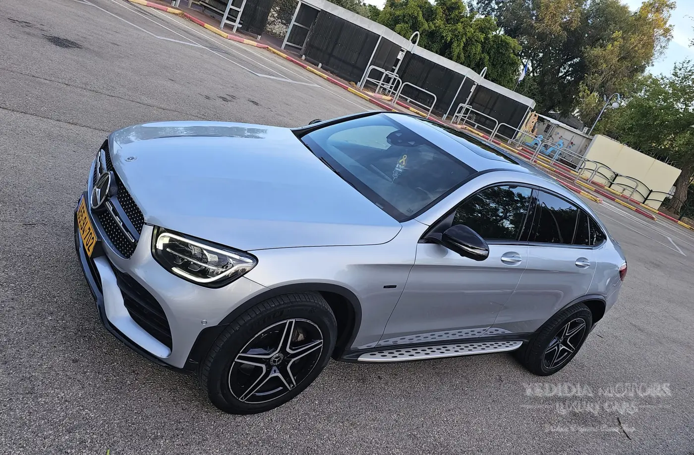 MERCEDES GLC 300E 2021 — תמונה 3