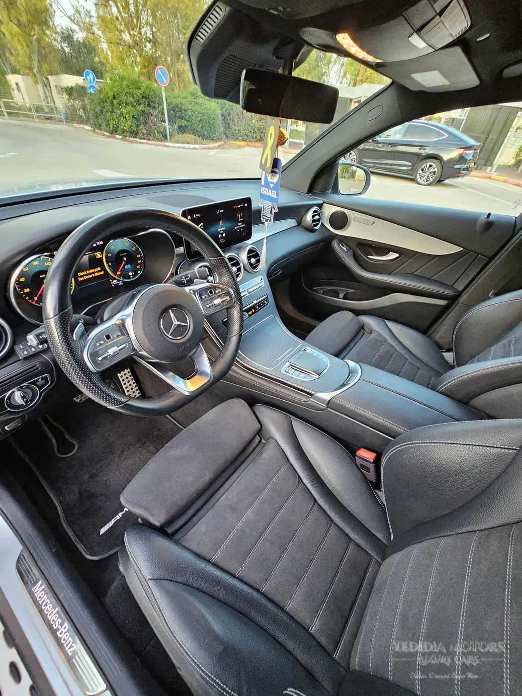 MERCEDES GLC 300E 2021 — תמונה 14