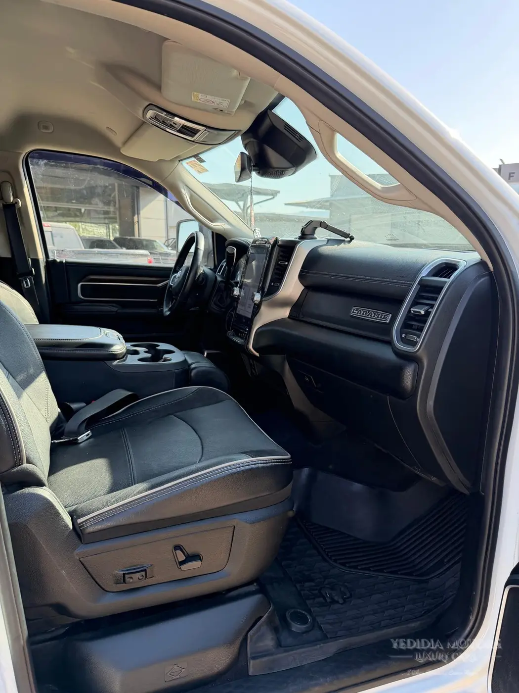 RAM LARAMIE 2024 — תמונה 8